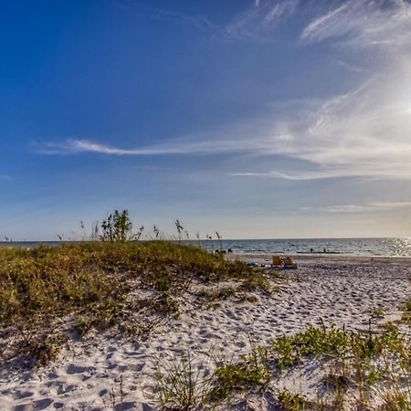 The New Hotel Collection Beachfront クリアウォーター・ビーチ エクステリア 写真