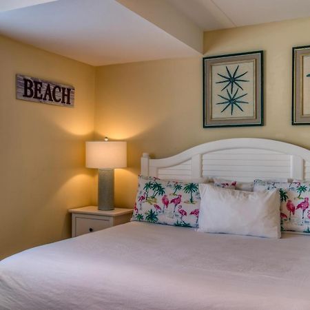 The New Hotel Collection Beachfront クリアウォーター・ビーチ エクステリア 写真